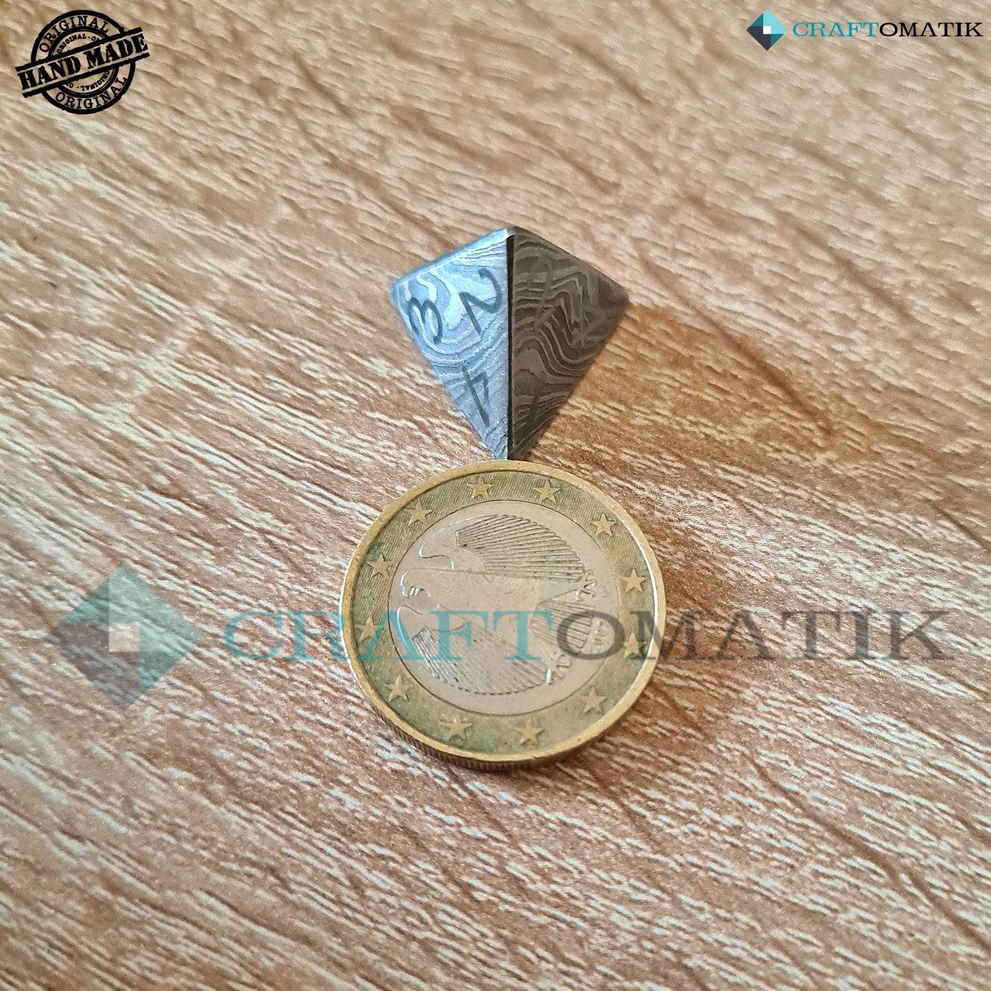 Damascus DnD Dice D4 | Handmade Casino Dice | Damascus Steel Cube| 18mm 4-sided | Decoration Steel Dice