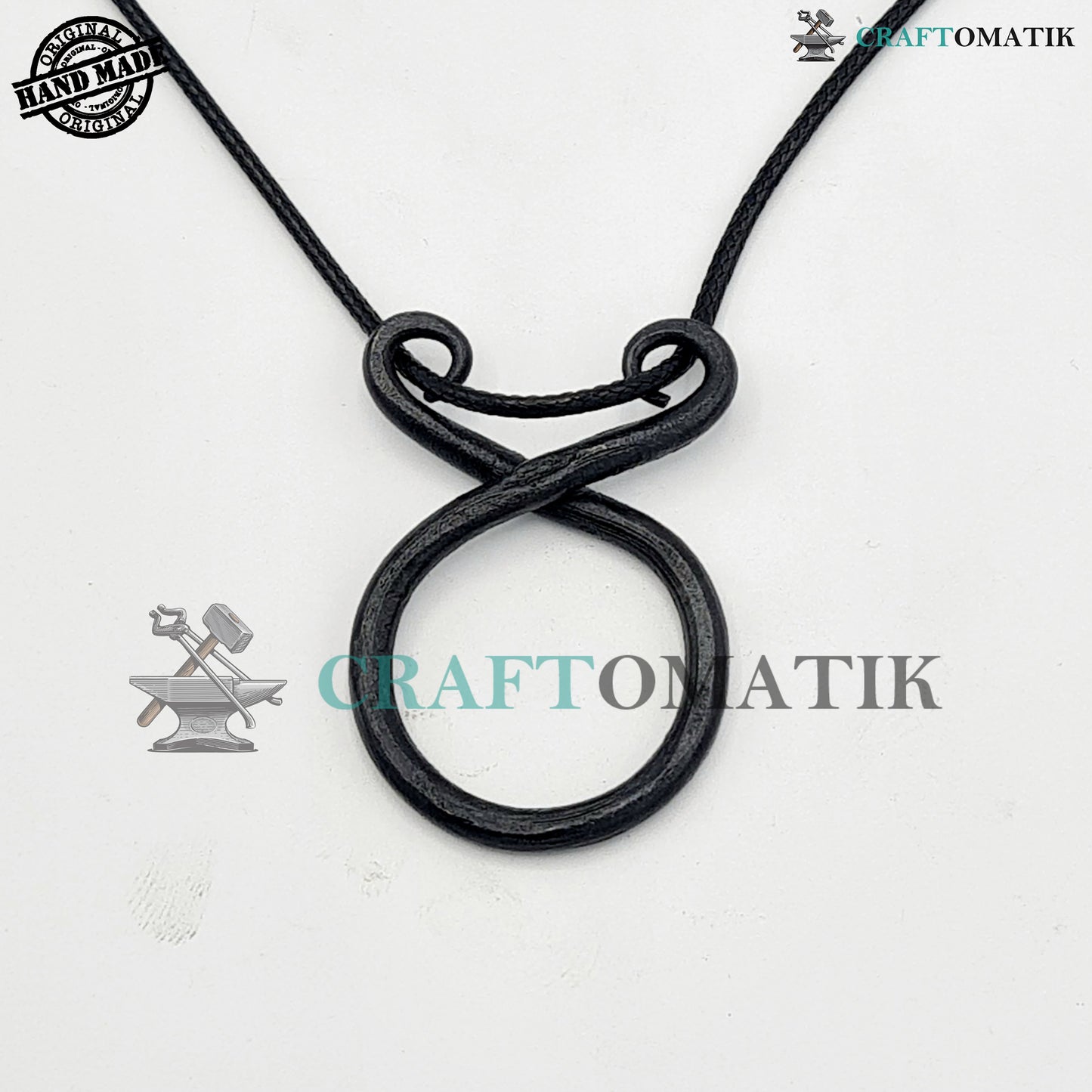 Mittelalterliches Amulett | Handgefertigter Wikinger-Anhänger | Keltisches Medaillon aus Schmiedeeisen | Runde Form | HFA02