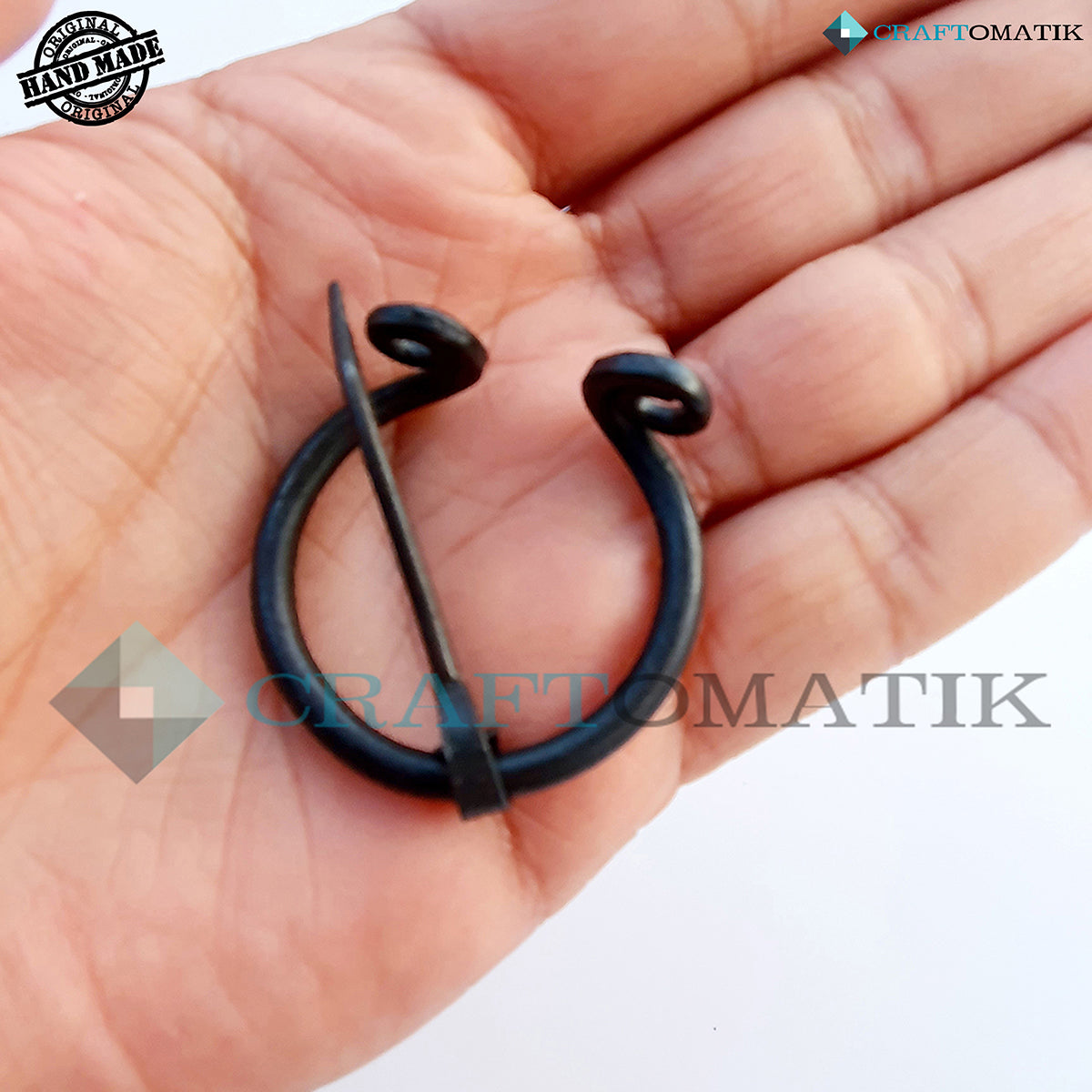 Mittelalterliche Brosche | Schmiedeeiserner Ring und Nadel | Handgefertigte Wikinger LARP Fibel Ringverschluss Kleidungsnadel | HFRC26