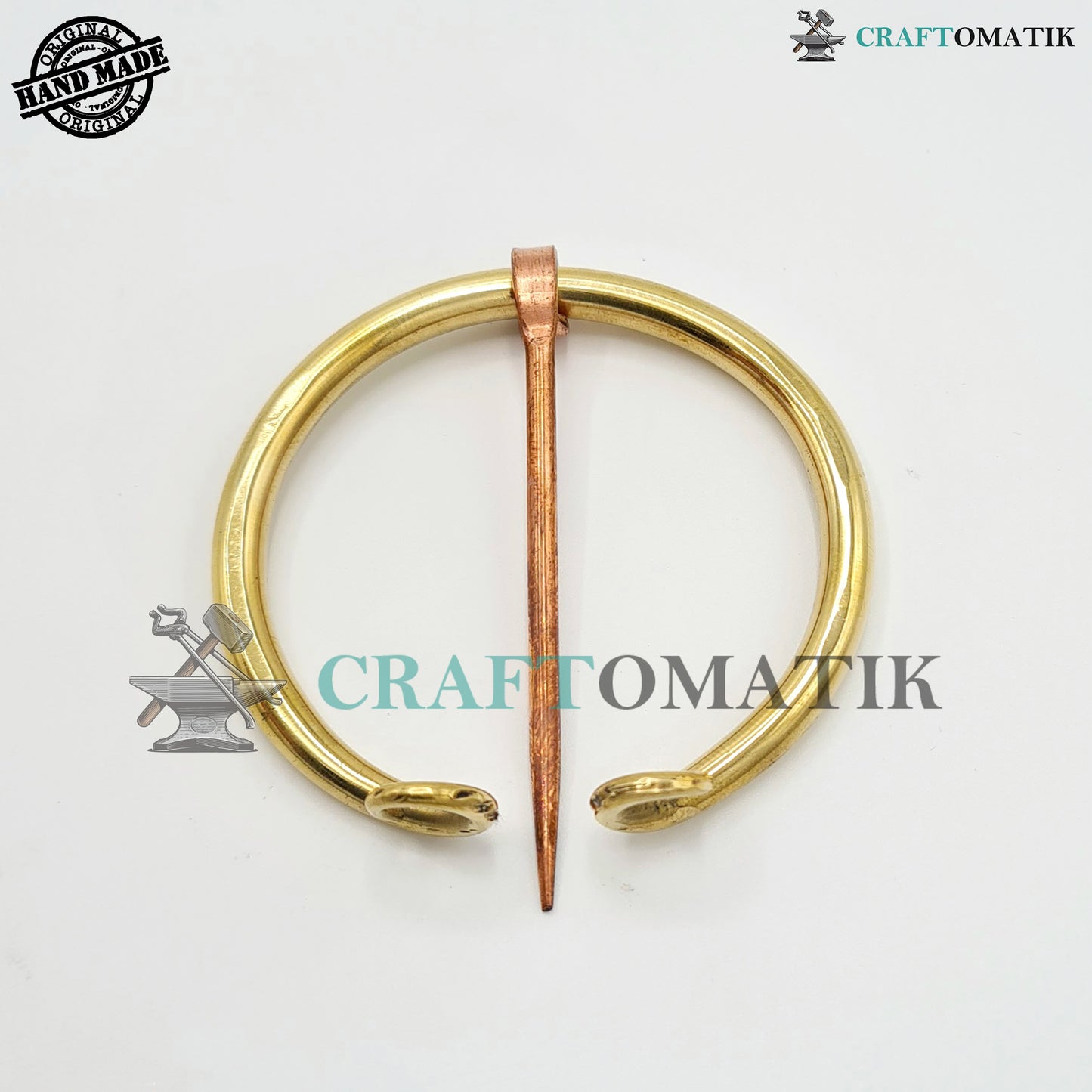 Mittelalterliche Brosche | Messingring | Rote Kupfernadel | Handgefertigte Wikinger LARP Fibelringverschluss-Kleidungsnadel | HFRCB03