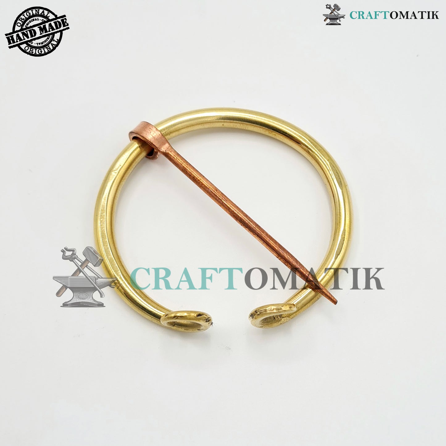 Mittelalterliche Brosche | Messingring | Rote Kupfernadel | Handgefertigte Wikinger LARP Fibelringverschluss-Kleidungsnadel | HFRCB03