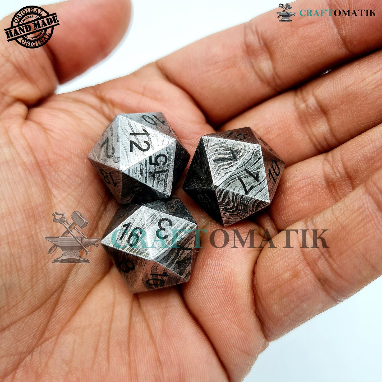 Damascus DnD Dice D20 | Handmade Casino Dice | Damascus Steel Cube| 25mm 20-sided | Decoration Steel Dice