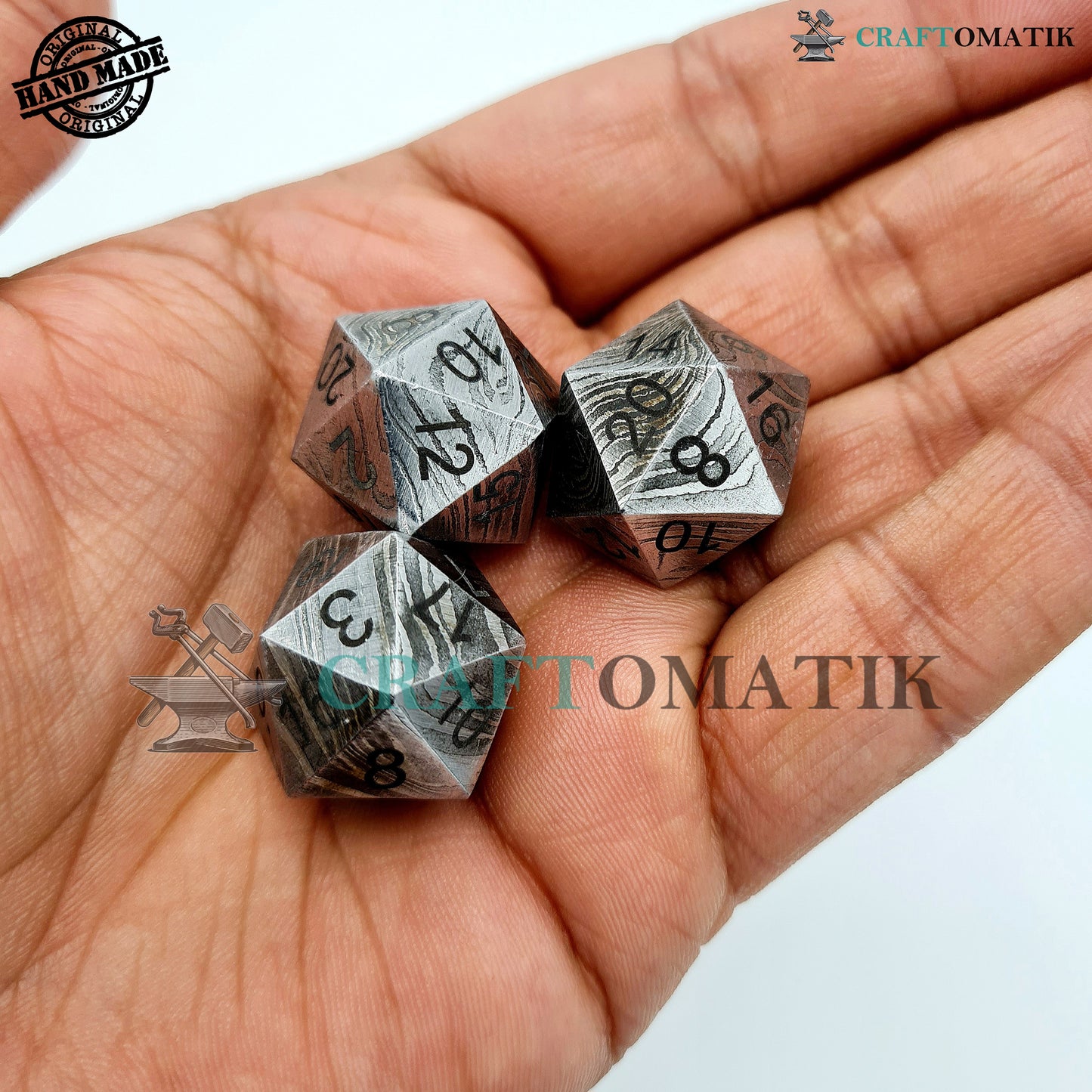 Damascus DnD Dice D20 | Handmade Casino Dice | Damascus Steel Cube| 25mm 20-sided | Decoration Steel Dice