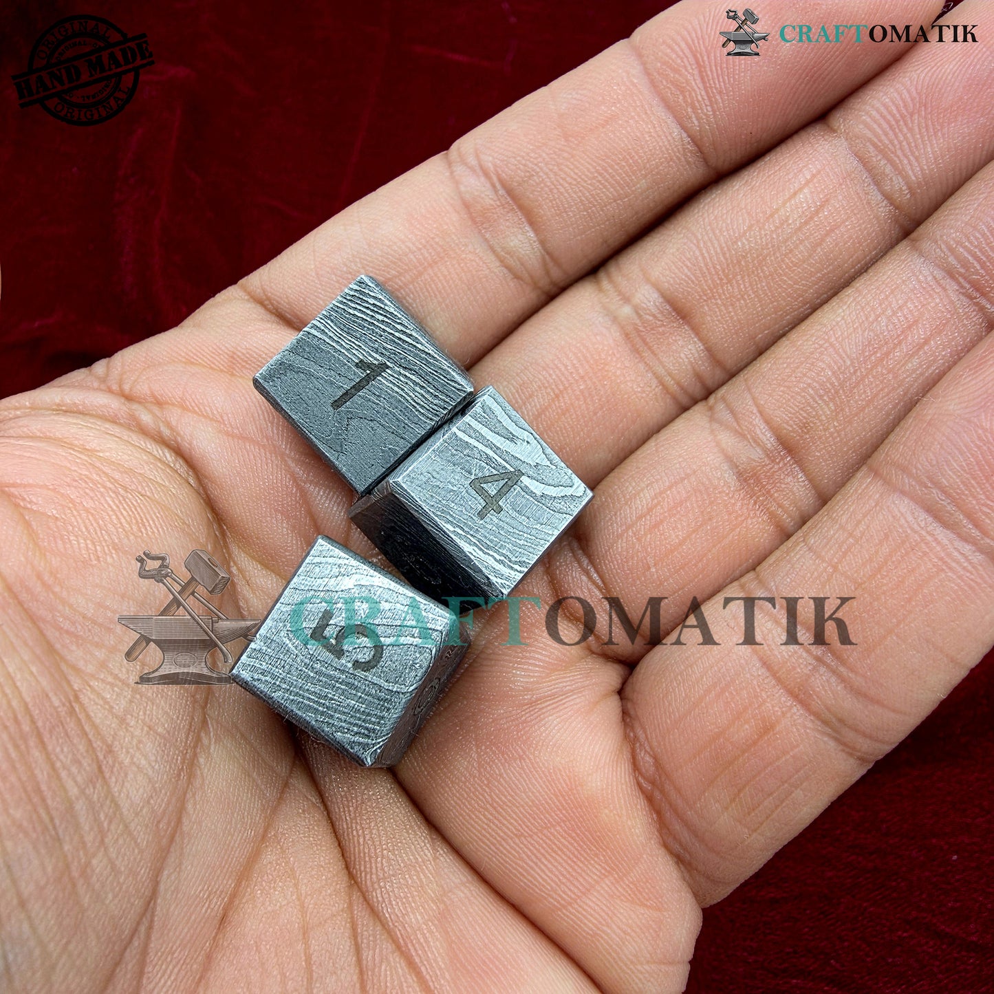Damaszener Würfel D6 | Handgefertigte Casino-Würfel | Würfel aus Damaszener Stahl | 18 mm 6-seitig | Dekorationswürfel aus Stahl