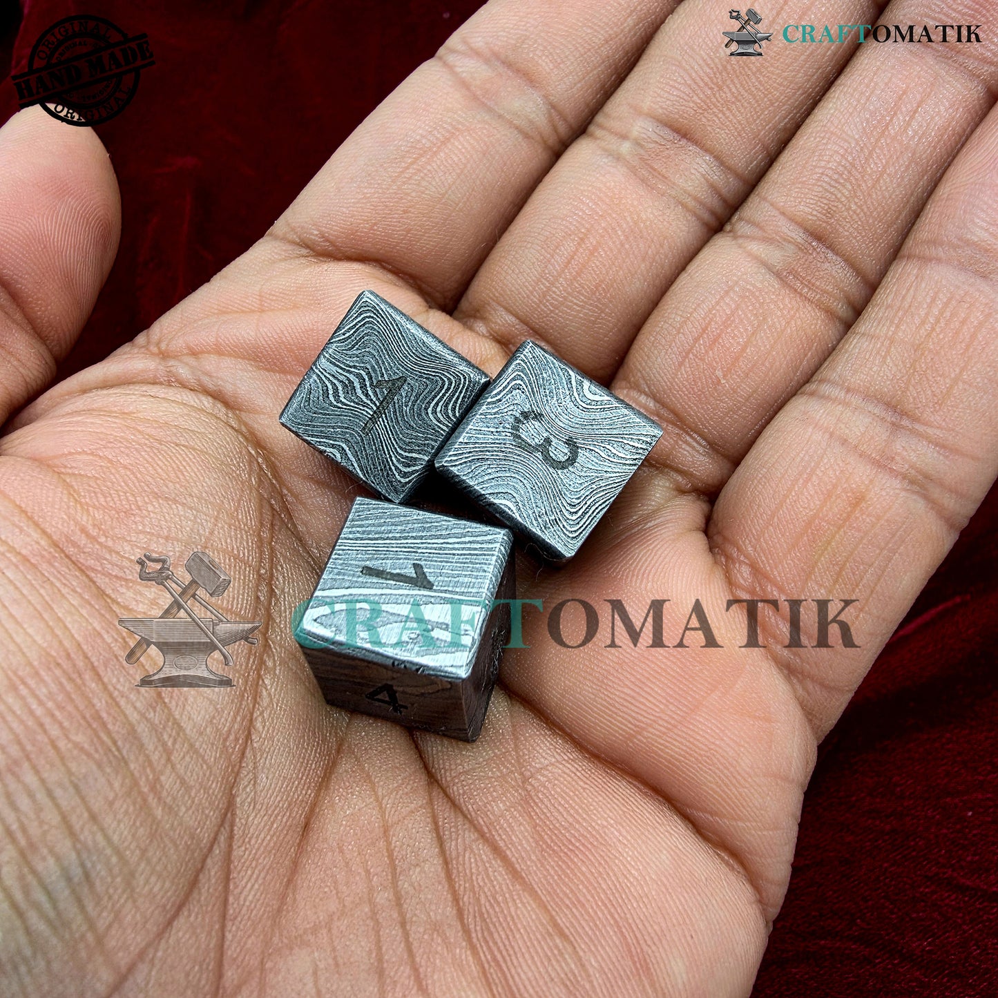 Damaszener Würfel D6 | Handgefertigte Casino-Würfel | Würfel aus Damaszener Stahl | 18 mm 6-seitig | Dekorationswürfel aus Stahl