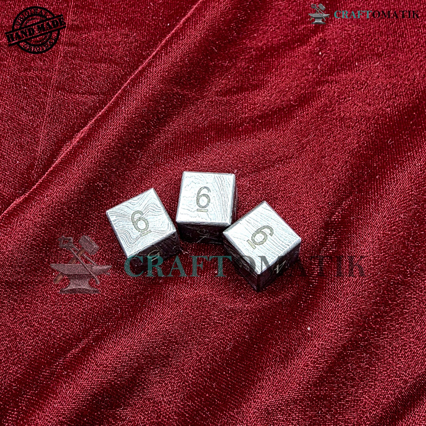 Damaszener Würfel D6 | Handgefertigte Casino-Würfel | Würfel aus Damaszener Stahl | 18 mm 6-seitig | Dekorationswürfel aus Stahl
